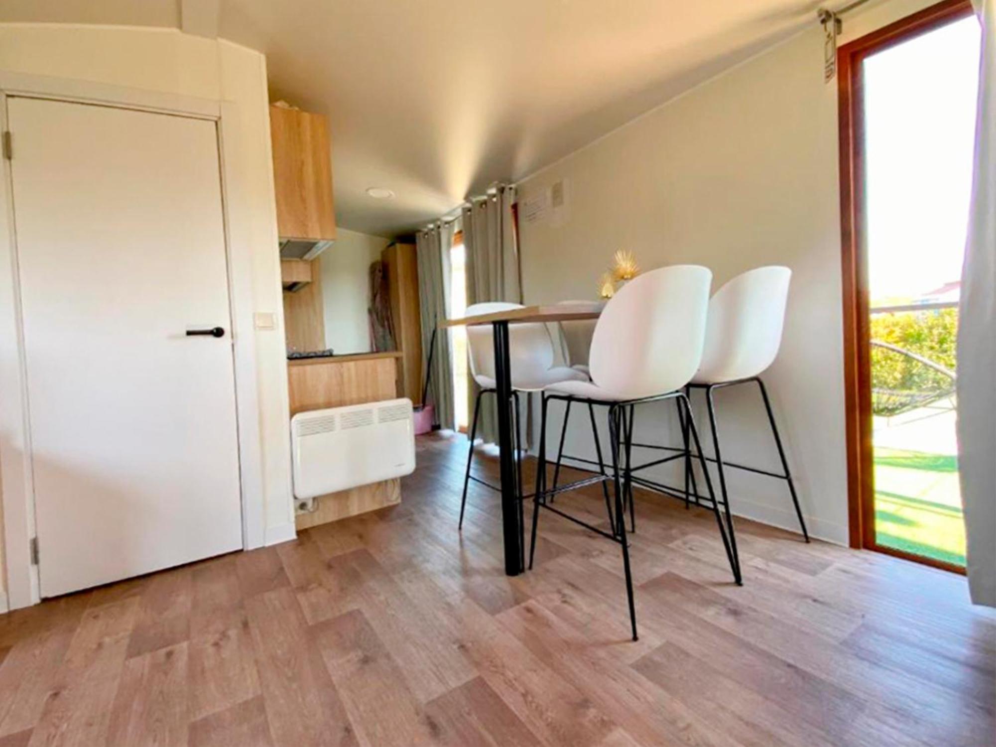 Apartamentos Via Street 3000 伊诺赫多 外观 照片